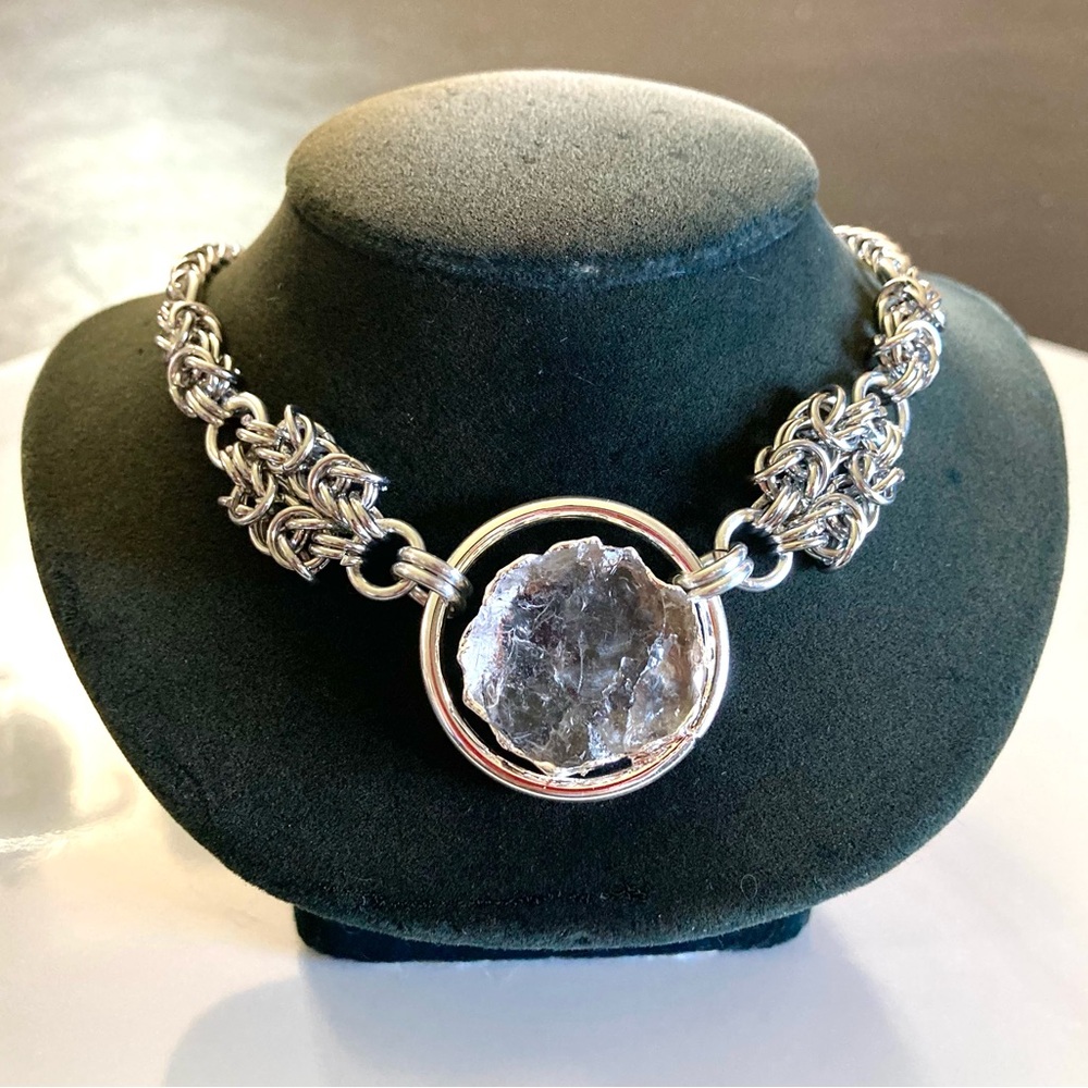 Handmade Genuine raw crystal quartz maille silver circle boho goth necklace